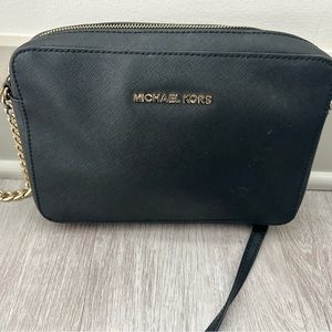 Michael Kors crossbody